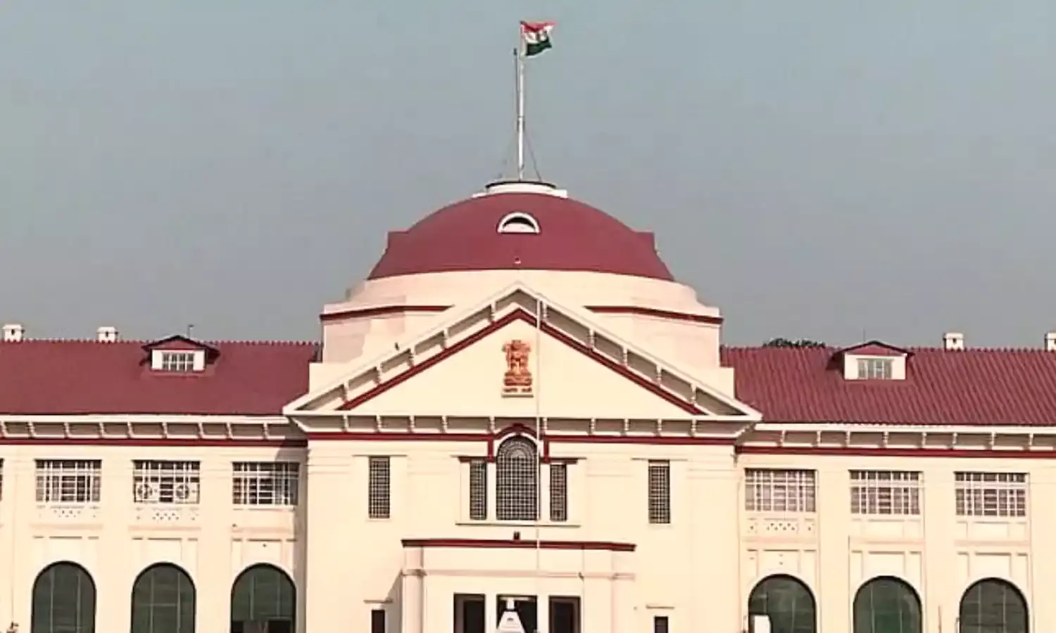 Subrata Roy Has No Respect For Orders Of This Court, Thinks He Is Above This Court: Patna HC While Directing DGP To Produce Roy Subrata Roy Has No Respect For Orders Of This Court, Thinks He Is Above This Court: Patna HC While Directing DGP To Produce Roy