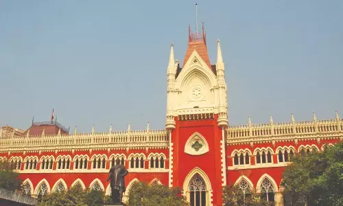 Highest Degree Of Double Standard: Calcutta HC Single Judge On Division Benchs Order In Appeal Highest Degree Of Double Standard: Calcutta HC Single Judge On Division Benchs Order In Appeal