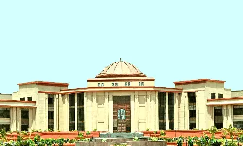 Arbitral Tribunal Is Master Of Evidence; Findings Of Arbitrators U/S 34 A&C Act Not To Be Scrutinized As If Court Is Sitting In Appeal: Chhattisgarh HC Arbitral Tribunal Is Master Of Evidence; Findings Of Arbitrators U/S 34 A&C Act Not To Be Scrutinized As If Court Is Sitting In Appeal: Chhattisgarh HC