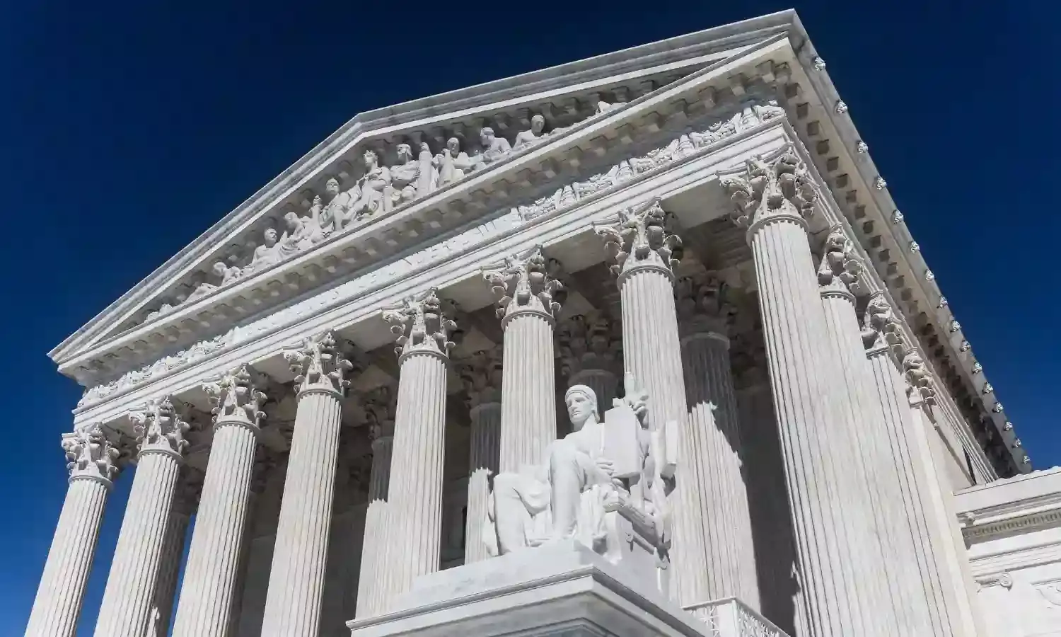 US Supreme Court Overturns Century-Old Law On Guns, Holds Americans Have Right To Carry Guns In Public US Supreme Court Overturns Century-Old Law On Guns, Holds Americans Have Right To Carry Guns In Public