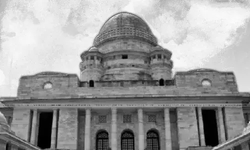 Sanctioning Authority Should Grant Sanction Only After Having Full Knowledge Of Material Facts Of Case- Bombay High Court Sanctioning Authority Should Grant Sanction Only After Having Full Knowledge Of Material Facts Of Case- Bombay High Court