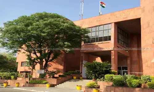 Fundamental Rights Seriously Trampled Upon With Impunity: J&K&L High Court Quashes Preventive Detention Order Fundamental Rights Seriously Trampled Upon With Impunity: J&K&L High Court Quashes Preventive Detention Order