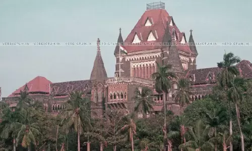 Arbitration Cannot Be Invoked By Individual Society Members When Development Agreement Is Between Developer & Housing Society: Bombay HC Arbitration Cannot Be Invoked By Individual Society Members When Development Agreement Is Between Developer & Housing Society: Bombay HC