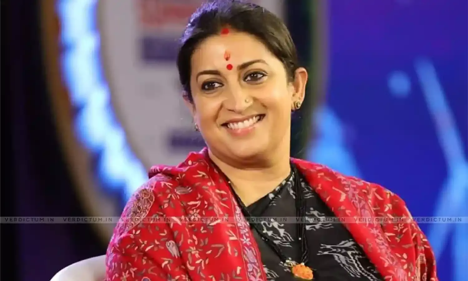 Daughter Never Involved In Running Bar- Smriti Iranis Legal Notice To Congress And Its Spokespersons Seeking Unconditional Apology Daughter Never Involved In Running Bar- Smriti Iranis Legal Notice To Congress And Its Spokespersons Seeking Unconditional Apology