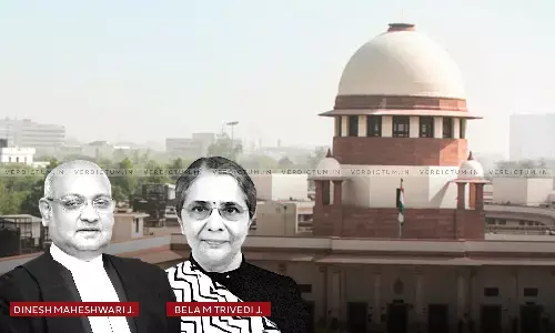 Cannot Accept That Parents Would Go Home, Take Meal & Go To Bed After Seeing Son Being Assaulted: SC Acquits Murder Convicts