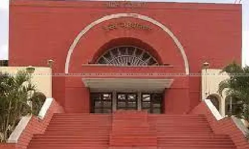 Unbecoming Of Judge: Bombay High Court Slams Family Court For Denying Medical Custody Of Child Needing Open Heart Surgery Unbecoming Of Judge: Bombay High Court Slams Family Court For Denying Medical Custody Of Child Needing Open Heart Surgery