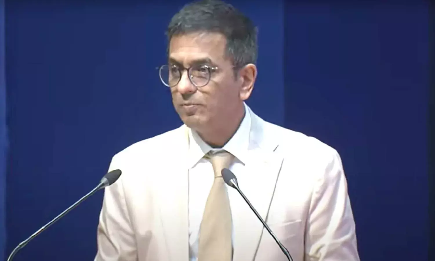 Living In An Age Where People Are Short On Their Patience & Tolerance, Not Willing To Accept Different Perspectives: CJI DY Chandrachud Living In An Age Where People Are Short On Their Patience & Tolerance, Not Willing To Accept Different Perspectives: CJI DY Chandrachud