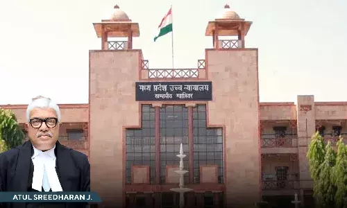 MP HC Grants Bail To Man Accused Of Committing Rape As Video Recorded By Victim Herself Did Not Reflect Threat Or Coercion MP HC Grants Bail To Man Accused Of Committing Rape As Video Recorded By Victim Herself Did Not Reflect Threat Or Coercion