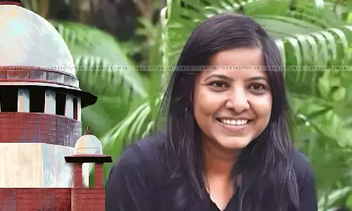 No Coercive Steps: SC Grants Interim Relief To Filmmaker Who Depicted Goddess Kali Smoking A Cigarette No Coercive Steps: SC Grants Interim Relief To Filmmaker Who Depicted Goddess Kali Smoking A Cigarette