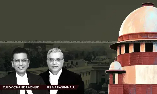 SC Issues Notice To Centre On Delhi Govts Plea Challenging Constitutionality Of Ordinance On Control Of Services SC Issues Notice To Centre On Delhi Govts Plea Challenging Constitutionality Of Ordinance On Control Of Services