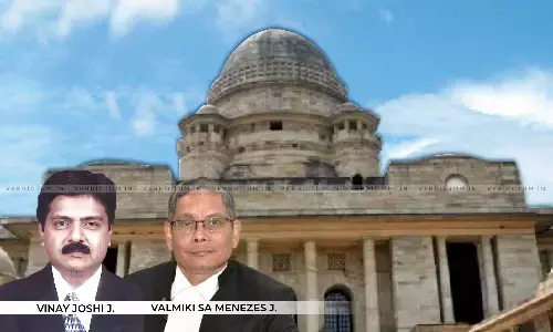 Grounds To Believe Direct Links With CPIM: Bombay HC Denies Bail To Advocate Surendra Gadling In 2016 Surajgarh Arson Case Grounds To Believe Direct Links With CPIM: Bombay HC Denies Bail To Advocate Surendra Gadling In 2016 Surajgarh Arson Case