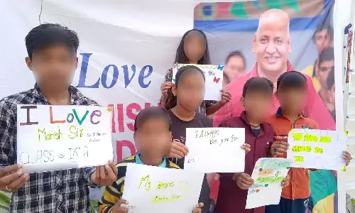 NCPCR Seeks FIR Against AAP MLA Atishi Marlena For Using Children For Political Protests After Arrest of Manish Sisodia NCPCR Seeks FIR Against AAP MLA Atishi Marlena For Using Children For Political Protests After Arrest of Manish Sisodia