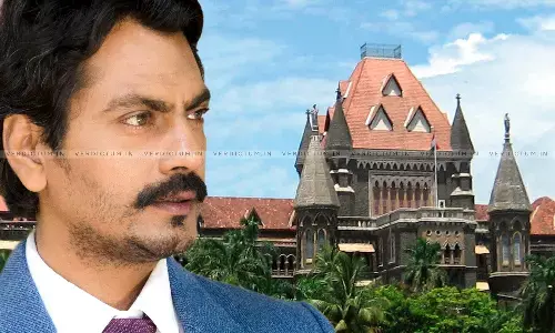 Bombay HC Directs Nawazuddin Siddiqui, Ex-Wife & Two Minor Kids To Appear Before It On April 3 Bombay HC Directs Nawazuddin Siddiqui, Ex-Wife & Two Minor Kids To Appear Before It On April 3