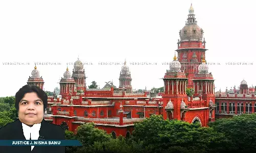 Workman Should Be Treated As Deemed To Be In Service Till Date Of His Death On Medical Grounds: Madras HC