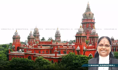 Treat Them Under Special Category: Madras HC Directs State To Establish Separate Norms For Transgender Persons In Employment & Education Avenues Treat Them Under Special Category: Madras HC Directs State To Establish Separate Norms For Transgender Persons In Employment & Education Avenues
