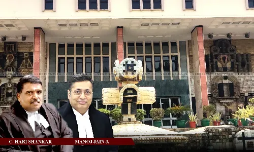 Nothing In PoSH Act Limits Scope Only To Cases Where Woman Employee Is Sexually Harassed By Another Employee Of Same Office: Delhi HC Nothing In PoSH Act Limits Scope Only To Cases Where Woman Employee Is Sexually Harassed By Another Employee Of Same Office: Delhi HC