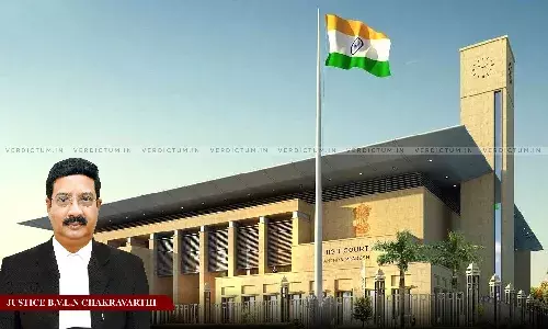 Recording Of Evidence Necessary: Andhra Pradesh HC Refuses To Quash Case Against Man Accused Of Raping Woman On False Pretext Of Marriage Recording Of Evidence Necessary: Andhra Pradesh HC Refuses To Quash Case Against Man Accused Of Raping Woman On False Pretext Of Marriage