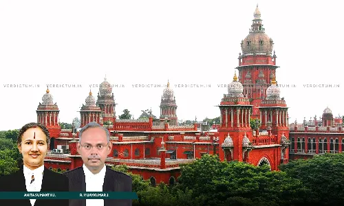 Mandamus Be Issued Only Upon Person Seeking Such Relief Establishes Conclusive Existence Of Fundamental Right & Its Violation Thereof: Madras HC Mandamus Be Issued Only Upon Person Seeking Such Relief Establishes Conclusive Existence Of Fundamental Right & Its Violation Thereof: Madras HC