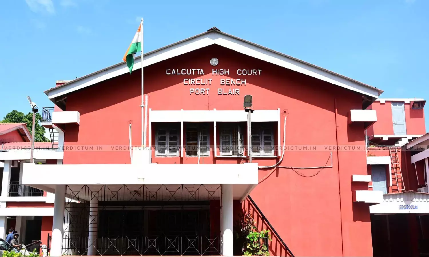 Calcutta High Court Orders Wife To Pay Rs. 1 Lakh To Husband For Defaming Him By Publishing False Notice Accusing Him Of Having An Illicit Relationship Calcutta High Court Orders Wife To Pay Rs. 1 Lakh To Husband For Defaming Him By Publishing False Notice Accusing Him Of Having An Illicit Relationship