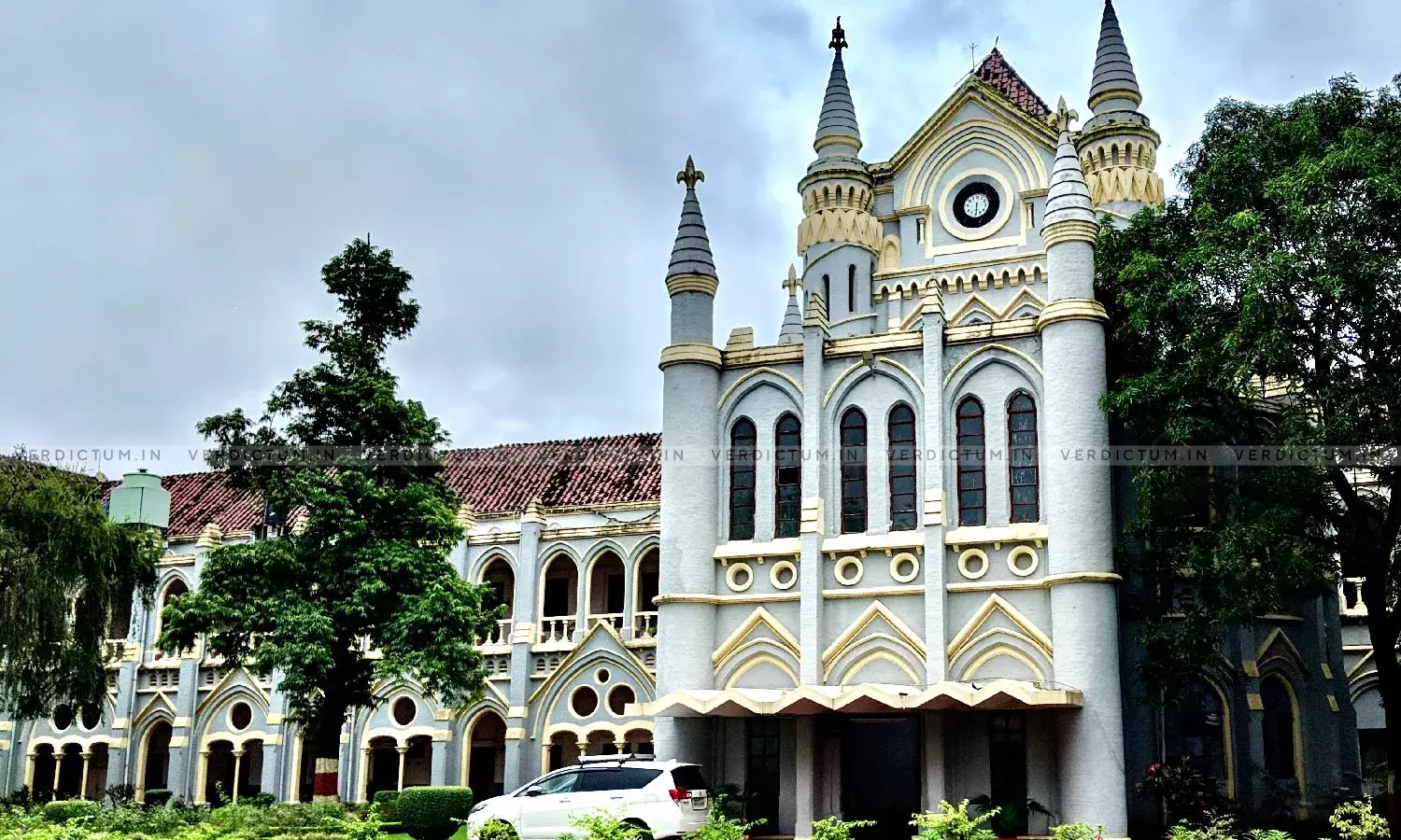 Minor Differences In Nomination Form Of Candidate Is Not Substantial Defect To Affect Election Result: MP HC Minor Differences In Nomination Form Of Candidate Is Not Substantial Defect To Affect Election Result: MP HC