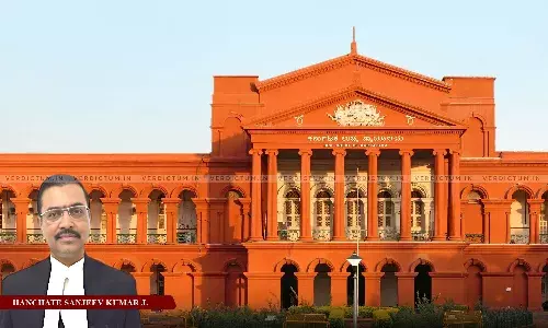 Deductions Towards PF Contributions, LIC Premium, House Rent Recovery Etc. From Salary Cannot Be Considered For Assessing Maintenance Amount U/S 125 Cr.P.C: Karnataka HC Deductions Towards PF Contributions, LIC Premium, House Rent Recovery Etc. From Salary Cannot Be Considered For Assessing Maintenance Amount U/S 125 Cr.P.C: Karnataka HC