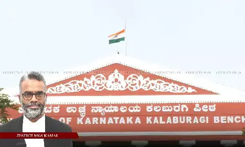 RSS Route March Row: Karnataka High Court Asks Authorities To Hold Meeting With Organisers; Takes Note Of Report Indicating Tension & Public Disorder RSS Route March Row: Karnataka High Court Asks Authorities To Hold Meeting With Organisers; Takes Note Of Report Indicating Tension & Public Disorder