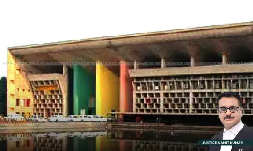Punjab & Haryana High Court Denies Bail To Man Accused of Parading Women With Placard Around Neck Reading ‘I Am A Thief, I Confess My Guilt’ Punjab & Haryana High Court Denies Bail To Man Accused of Parading Women With Placard Around Neck Reading ‘I Am A Thief, I Confess My Guilt’