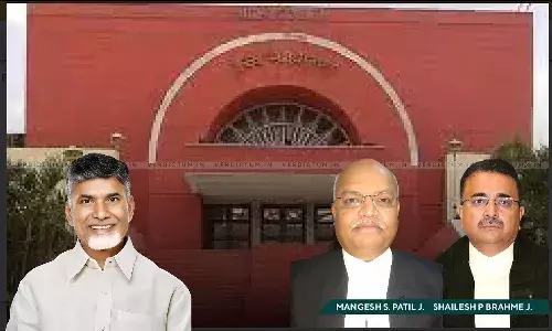 2010 Assault On Police Case| Bombay HC Refuses To Quash Case Against Former Andhra Pradesh CM Chandrababu Naidu 2010 Assault On Police Case| Bombay HC Refuses To Quash Case Against Former Andhra Pradesh CM Chandrababu Naidu