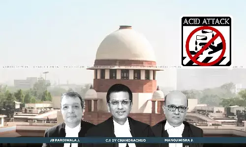 Apex Court Issues Notice In PIL Seeking Alternative E-KYC Method For Acid Attack Survivors Suffering From Permanent Eye-Disfigurement Or Eye-Burns