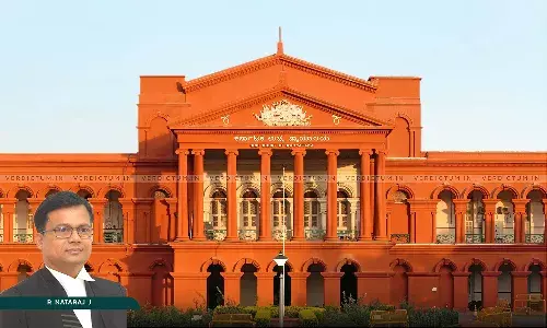 Karnataka HC Dismisses Petition By Mutt Head Seeking Appointment Of Commissioner To Record Evidence On Ground That He Is Unable To Attend Court Due To Daily Rituals In Mutt Karnataka HC Dismisses Petition By Mutt Head Seeking Appointment Of Commissioner To Record Evidence On Ground That He Is Unable To Attend Court Due To Daily Rituals In Mutt