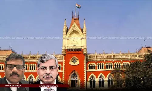 Calcutta HC Takes Judicial Notice Of Post Poll Violence; Permits Lodging Of Complaints Before DGP & IGP Through Email Calcutta HC Takes Judicial Notice Of Post Poll Violence; Permits Lodging Of Complaints Before DGP & IGP Through Email