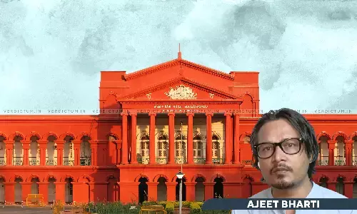 Two National Newspapers Had Carried What Was Claimed by Him In Tweet: Karnataka HC Stays Criminal Proceedings Against YouTuber Ajeet Bharti For Remarks Against Rahul Gandhi Two National Newspapers Had Carried What Was Claimed by Him In Tweet: Karnataka HC Stays Criminal Proceedings Against YouTuber Ajeet Bharti For Remarks Against Rahul Gandhi