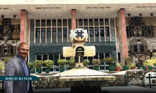 Breaking | No Grounds Made Out For Release At This Stage: Delhi HC Denies Bail To Bibhav Kumar In Swati Maliwal Assault Case Breaking | No Grounds Made Out For Release At This Stage: Delhi HC Denies Bail To Bibhav Kumar In Swati Maliwal Assault Case