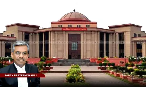 Discontinuation Of Contractual Service For Negligence Has Civil Consequences, Cannot Be Done Without Giving Opportunity Of Hearing: Chhattisgarh HC Discontinuation Of Contractual Service For Negligence Has Civil Consequences, Cannot Be Done Without Giving Opportunity Of Hearing: Chhattisgarh HC