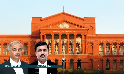 Chief Justice N.V. Anjaria and Justice K.V. Aravind, Karnataka High Court Chief Justice N.V. Anjaria and Justice K.V. Aravind, Karnataka High Court
