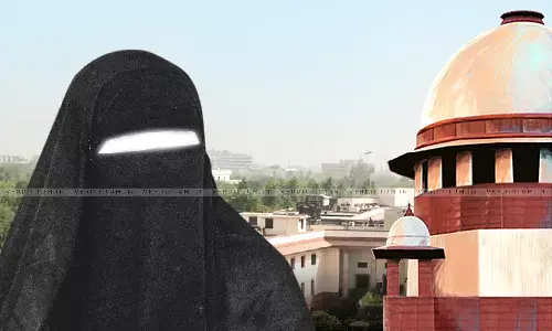Apex Court Refuses To Stay Ban On Burkha And Naqab By Mumbai College; Stays Ban On Hijab, Cap & Badge, Asks Not To Misuse Stay Apex Court Refuses To Stay Ban On Burkha And Naqab By Mumbai College; Stays Ban On Hijab, Cap & Badge, Asks Not To Misuse Stay