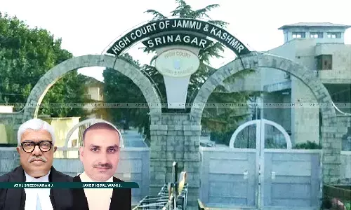 Executive Is Ignoring Orders Consistently With Utter Disdain: J&K&L High Court Criticizes UT Administration For Six Thousand Pending Contempt Petitions Executive Is Ignoring Orders Consistently With Utter Disdain: J&K&L High Court Criticizes UT Administration For Six Thousand Pending Contempt Petitions