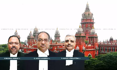 No Legal Bar In Registering Two FIRs In A Case & Counter-Case Arising From Rival Versions Of Same Incident; IO Must Investigate Both Versions: Madras HC No Legal Bar In Registering Two FIRs In A Case & Counter-Case Arising From Rival Versions Of Same Incident; IO Must Investigate Both Versions: Madras HC