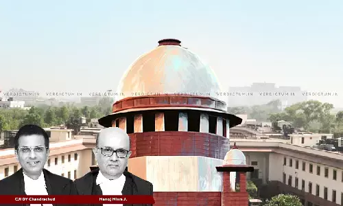 Unwarranted & Extraneous: Supreme Court While Setting Aside Bail Condition Requiring Shutting Down Of YouTube Channel Unwarranted & Extraneous: Supreme Court While Setting Aside Bail Condition Requiring Shutting Down Of YouTube Channel