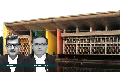 Sikh Motorcyclists Either Male Or Female Wearing Turbans Are The Only Exemptions From Helmet Rule: P&H High Court Sikh Motorcyclists Either Male Or Female Wearing Turbans Are The Only Exemptions From Helmet Rule: P&H High Court