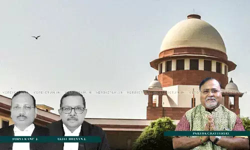 Person’s Official Status Neither A Ground For Denying Bail, Not Can It Constitute Special Consideration For Granting Bail: Supreme Court