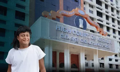 You Should Be Careful While Making Comments In Public: Kerala HC Adjourns Bail Plea Of Businessman Boby Chemmanur In Case By Film Actress You Should Be Careful While Making Comments In Public: Kerala HC Adjourns Bail Plea Of Businessman Boby Chemmanur In Case By Film Actress