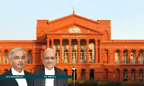 Daily Wagers At Dharwad & Kalaburagi HC Benches To Be Paid Salary At Par With Regular Employees; Benefit Of General Holidays To Be Also Accorded To Them: Karnataka HC Daily Wagers At Dharwad & Kalaburagi HC Benches To Be Paid Salary At Par With Regular Employees; Benefit Of General Holidays To Be Also Accorded To Them: Karnataka HC