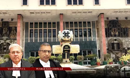 Pollution Level Is At All-Time High: Delhi High Court Refuses To Stay Eviction In Yamuna Floodplain Pollution Level Is At All-Time High: Delhi High Court Refuses To Stay Eviction In Yamuna Floodplain