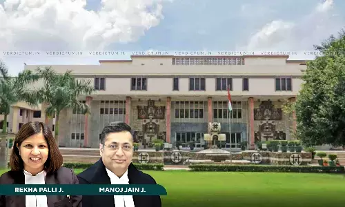 Recovery Of Excess Dues After 19 Years Not Possible: Delhi High Court Allows Employees Plea Against Reduction Of Pay With Retrospective Effect Recovery Of Excess Dues After 19 Years Not Possible: Delhi High Court Allows Employees Plea Against Reduction Of Pay With Retrospective Effect