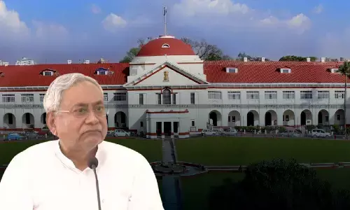 Patna High Court Quashes Complaint Against Bihar CM, Says Standing In Pranaam Mudra With Smiling Face Not Insult To National Anthem Patna High Court Quashes Complaint Against Bihar CM, Says Standing In Pranaam Mudra With Smiling Face Not Insult To National Anthem