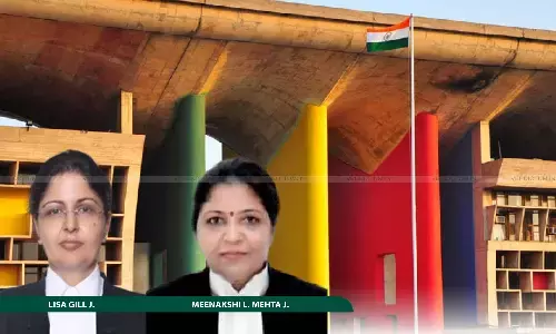 Sunglasses Are Distinct from Spectacles, Punjab & Haryana High Court Classifies Them As Residuary Items For Taxation Sunglasses Are Distinct from Spectacles, Punjab & Haryana High Court Classifies Them As Residuary Items For Taxation