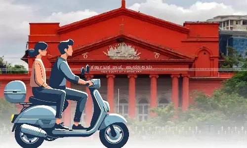Motorcycle Is Within Definition Of Taxi Under KODTTA Rules: Karnataka High Court While Permitting Registration Of Bike Taxis As Transport Vehicles Motorcycle Is Within Definition Of Taxi Under KODTTA Rules: Karnataka High Court While Permitting Registration Of Bike Taxis As Transport Vehicles