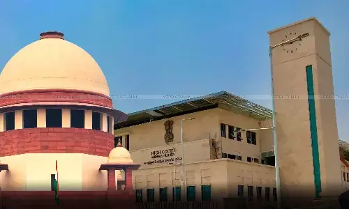 Supreme Court Says No Further Action Is Warranted In Case Involving Young Lawyer And AP High Court Judge; Urges Judiciary To Nurture Junior Advocates With Patience Supreme Court Says No Further Action Is Warranted In Case Involving Young Lawyer And AP High Court Judge; Urges Judiciary To Nurture Junior Advocates With Patience