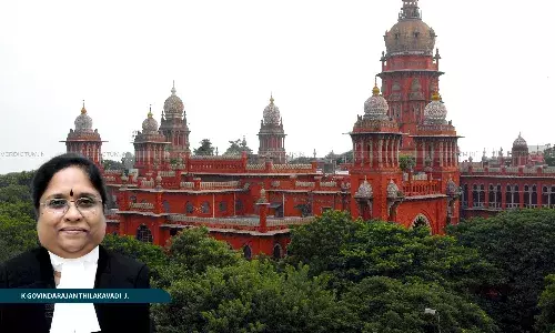 Mere Religious Use Or Existence Of Tomb Or Shrine Not Sufficient To Declare Property As Waqf: Madras High Court Mere Religious Use Or Existence Of Tomb Or Shrine Not Sufficient To Declare Property As Waqf: Madras High Court